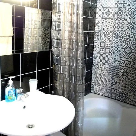 雷梅迪奥斯195号公寓 * Lisboa